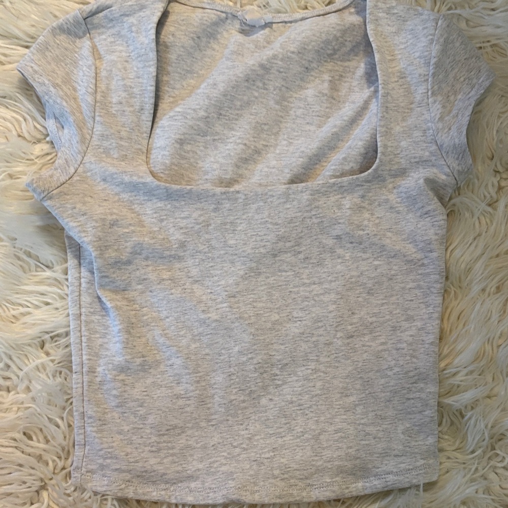 Trendy Gray Women's Square Neck Top